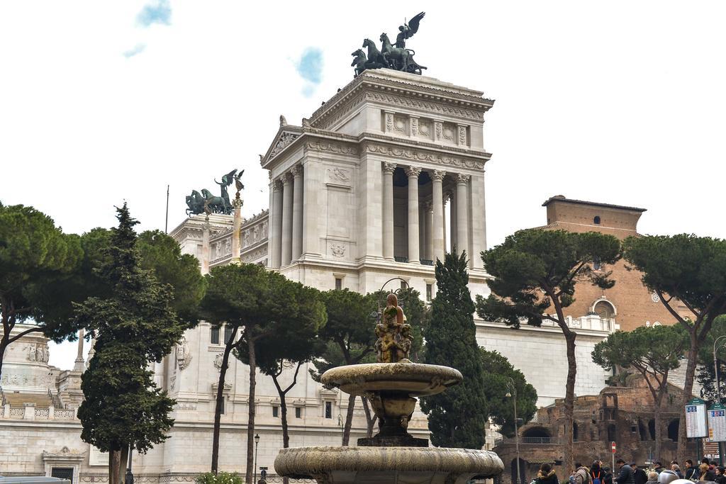 Cs Piazza Venezia Apartment ローマ エクステリア 写真